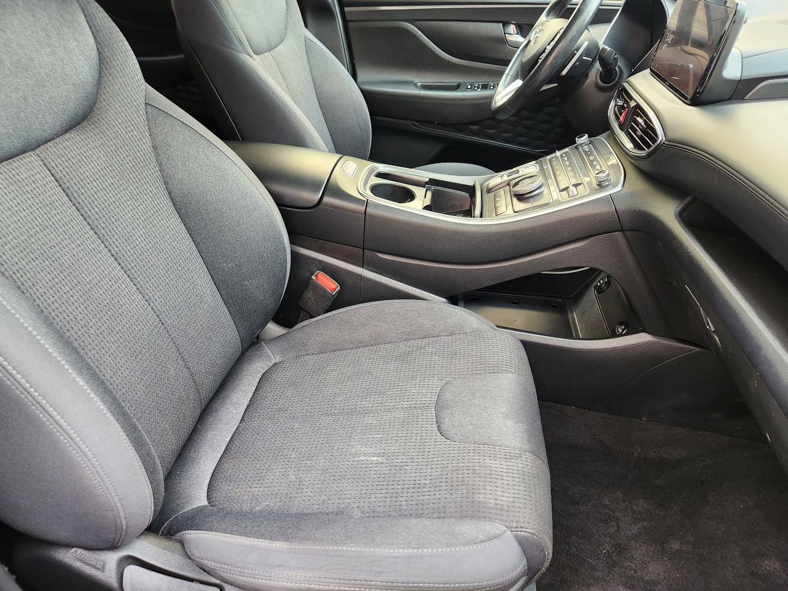 Used 2023 Hyundai Santa Fe SEL image 17