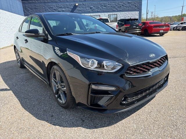 Used 2020 Kia Forte GT-Line w/ GT-Line Premium Package FWD image 7