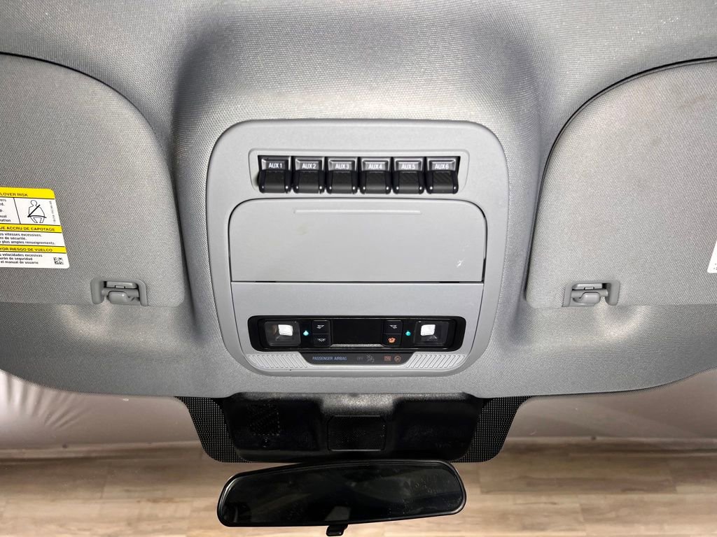 Used 2025 Ford F350 XLT image 12