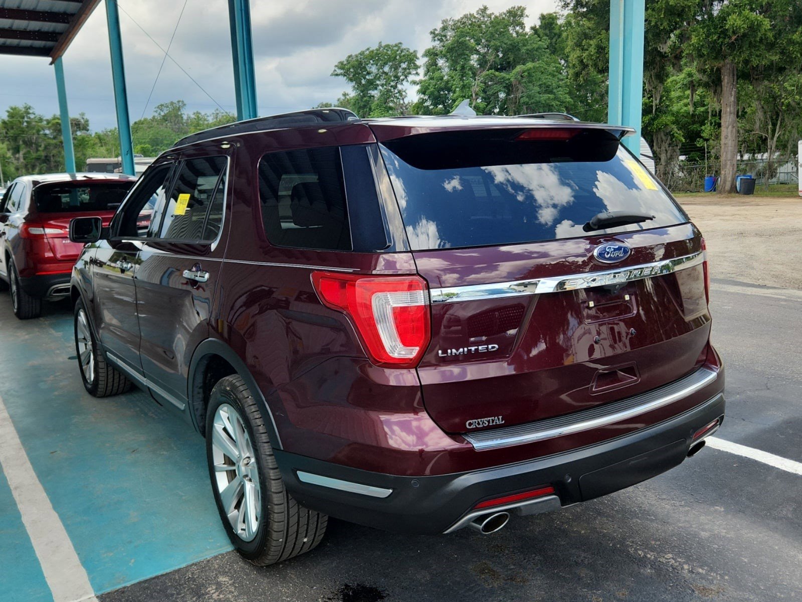 Used 2019 Ford Explorer Limited w/ Class III Trailer Tow Package FWD image 7