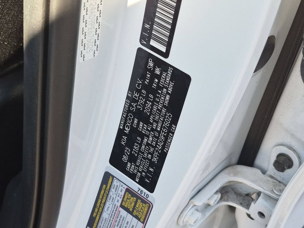 Certified 2023 Kia Forte LXS FWD image 33