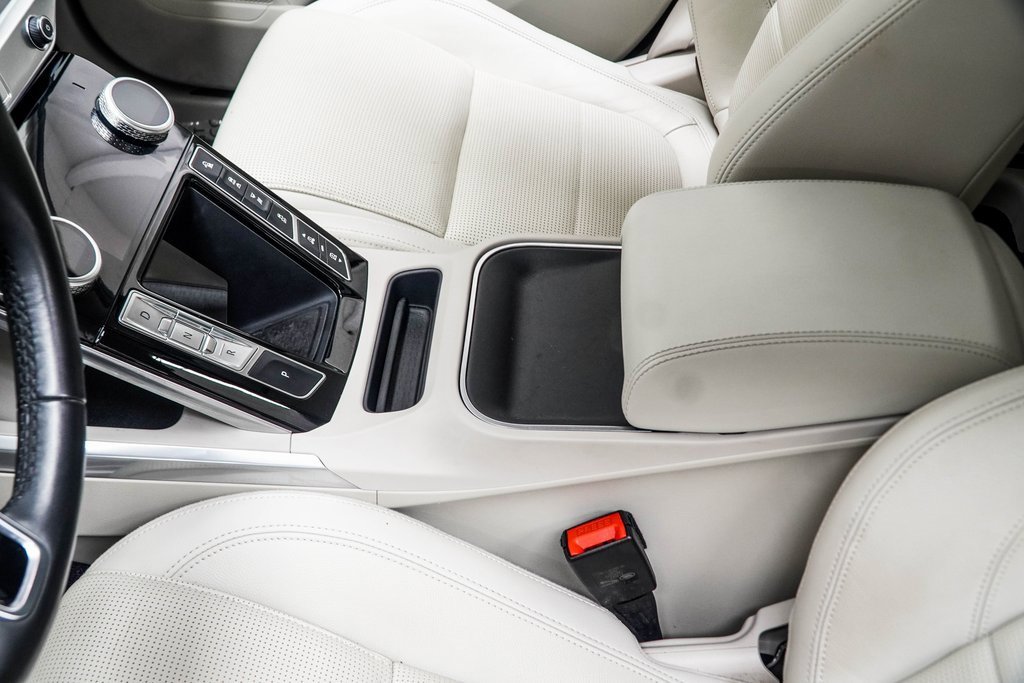 Used 2020 Jaguar I-PACE S image 22