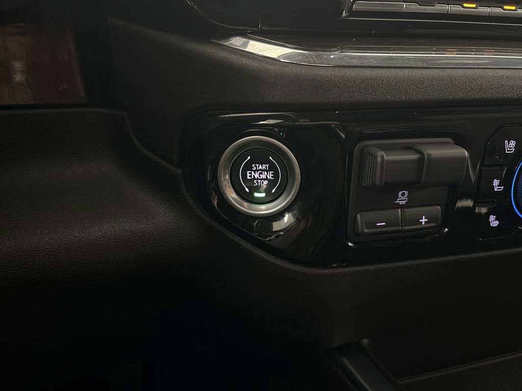 Used 2024 Chevrolet Silverado 1500 LTZ image 51
