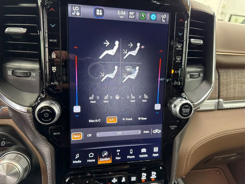 Used 2024 RAM 1500 Limited image 34