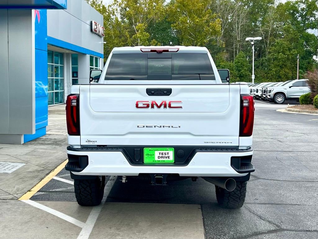New 2026 GMC Sierra 3500 Denali w/ Denali Reserve Package image 4