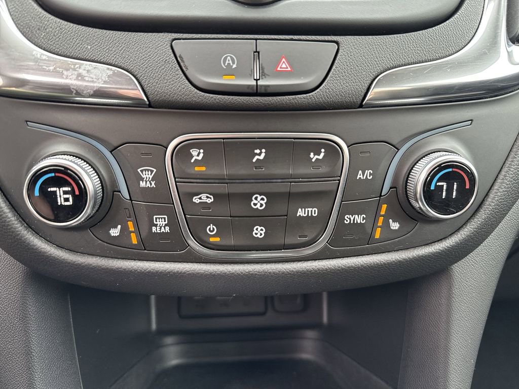 Certified 2023 Chevrolet Equinox LT image 3