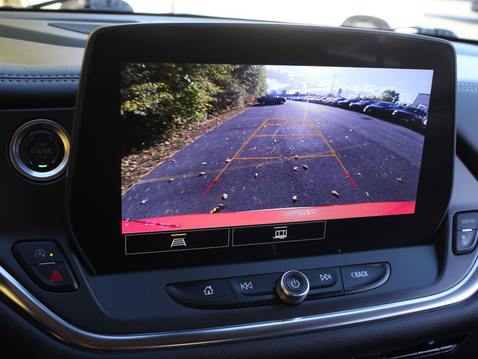 Used 2025 Chevrolet Blazer LT AWD/4WD image 15