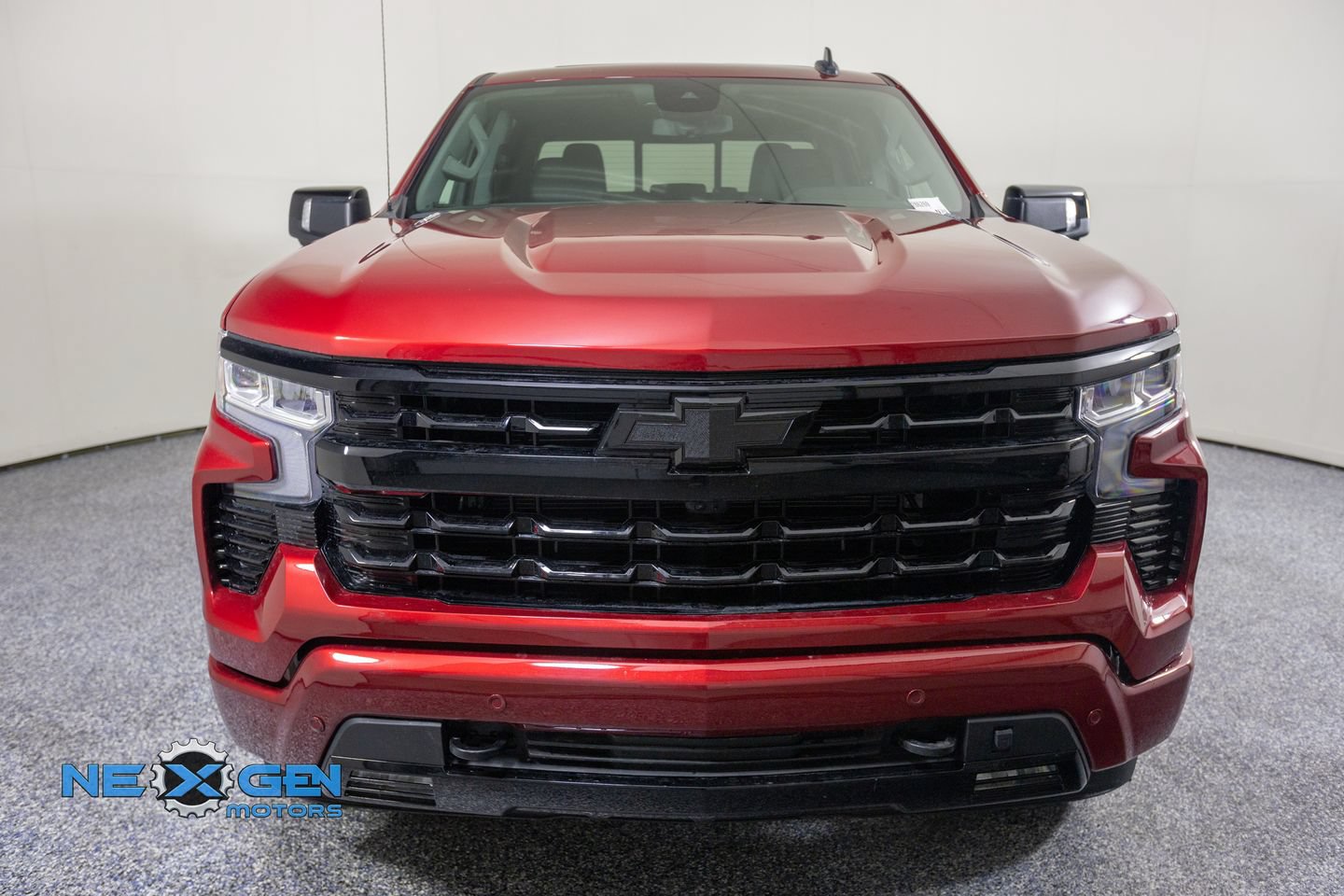 Used 2025 Chevrolet Silverado 1500 RST w/ RST All Star Premium Package AWD/4WD image 2