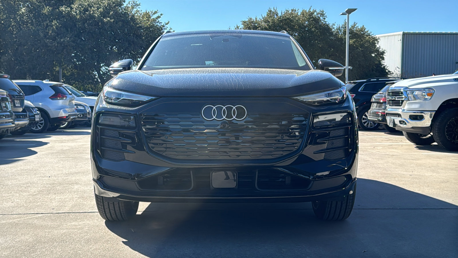 New 2025 Audi Q6 e-tron Premium AWD/4WD image 2