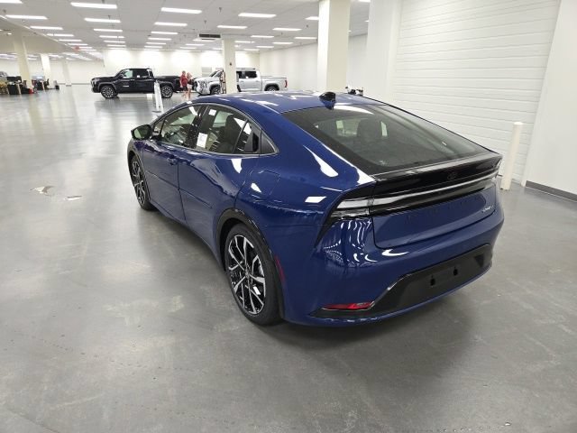 New 2026 Toyota Prius Plug-In Hybrid FWD image 4