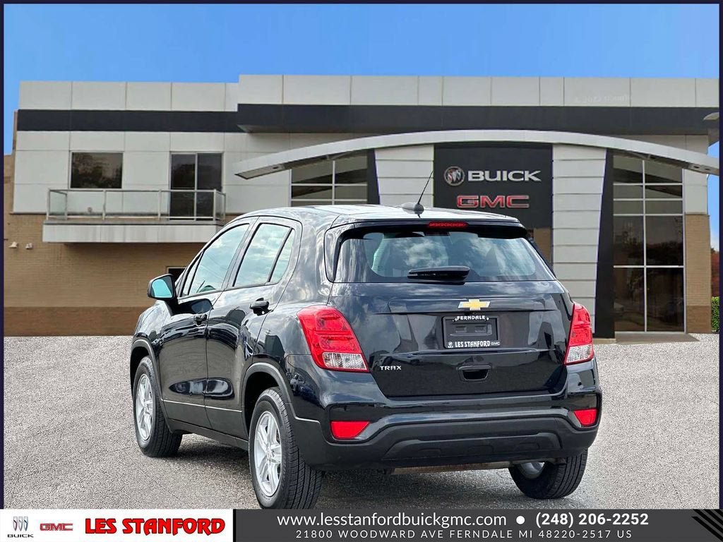 Used 2020 Chevrolet Trax LS FWD image 4