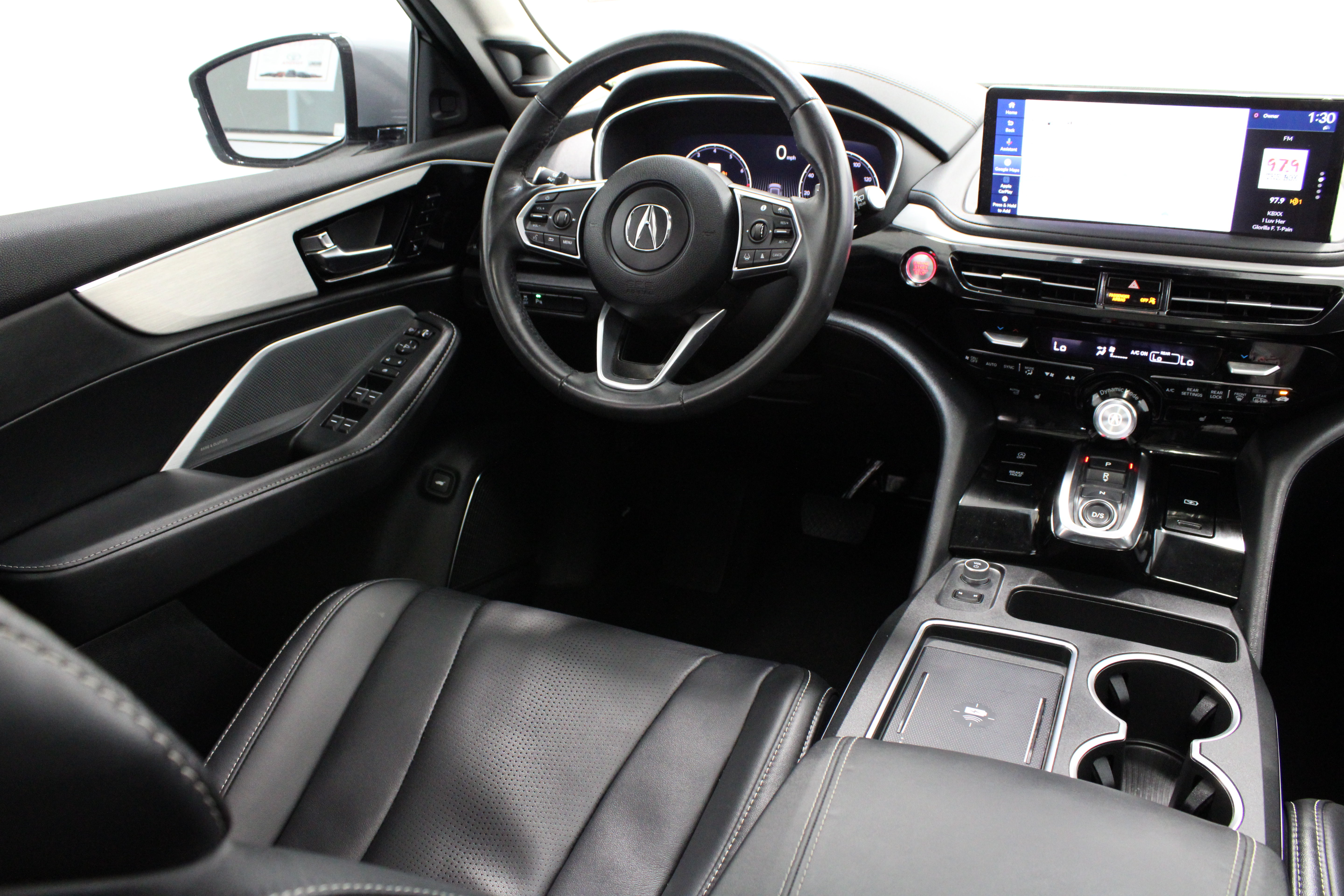 Used 2025 Acura MDX w/ Technology Package AWD/4WD image 34
