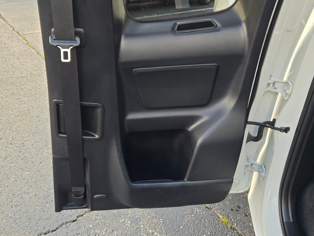 Used 2022 Toyota Tacoma SR RWD image 8