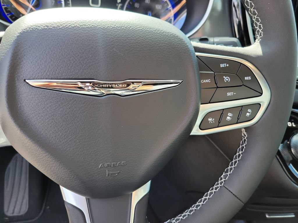 New 2026 Chrysler Voyager LX FWD image 24