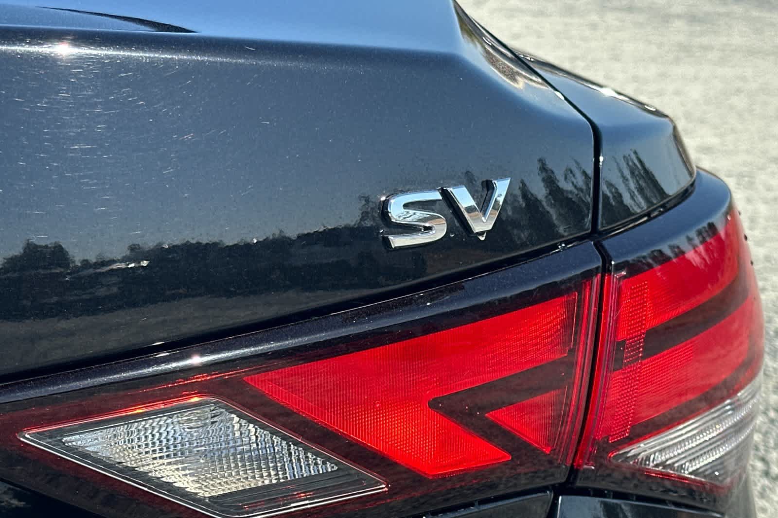 Used 2022 Nissan Sentra SV FWD image 13