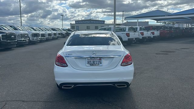 Used 2018 Mercedes-Benz C 300 Sedan image 4