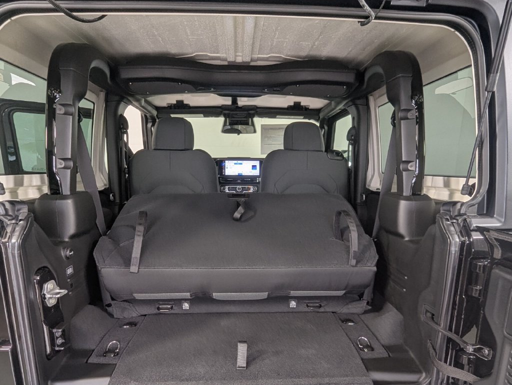 New 2026 Jeep Wrangler Sport AWD/4WD image 27