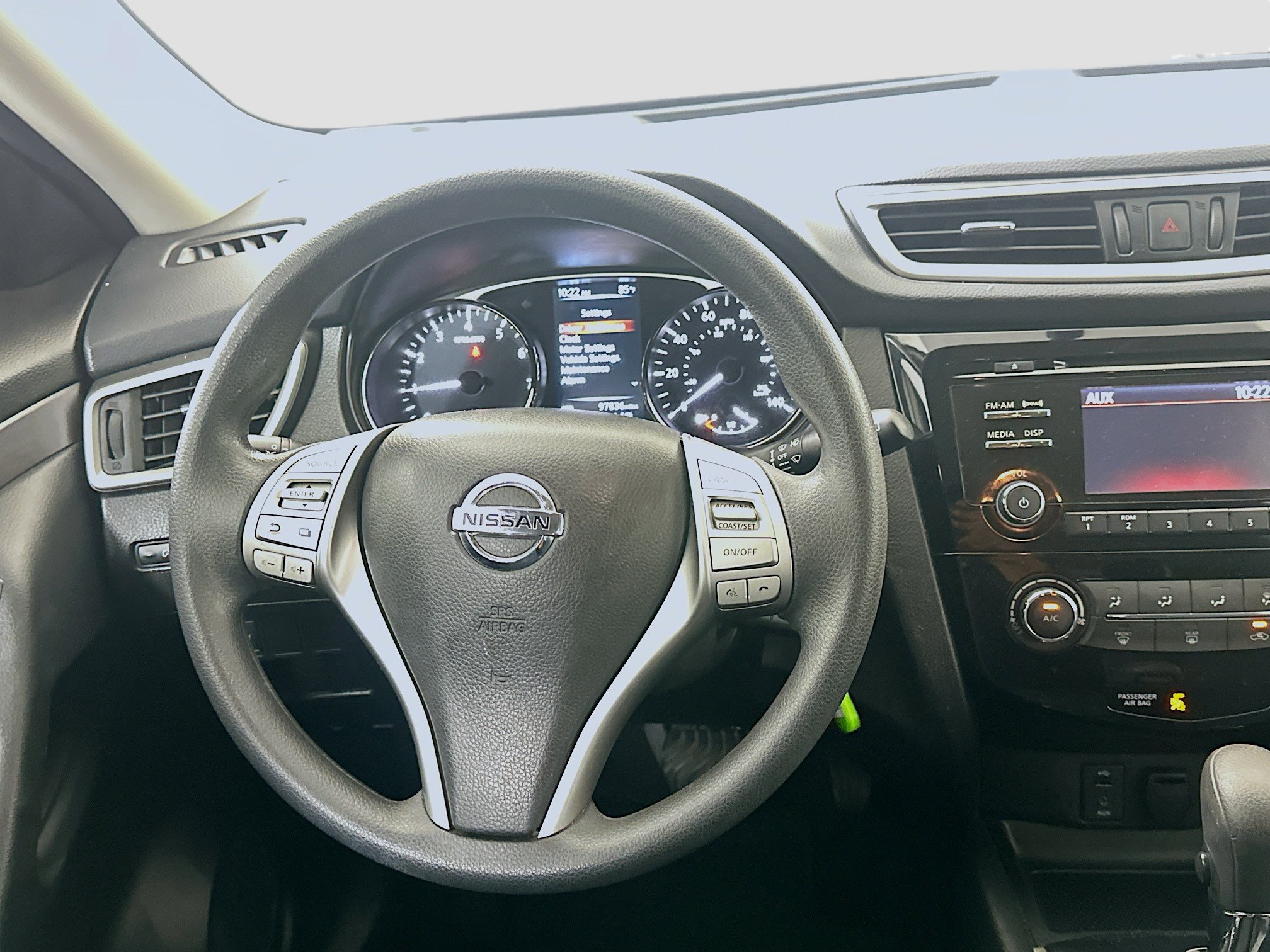 Used 2016 Nissan Rogue S w/ Appearance Package FWD image 17