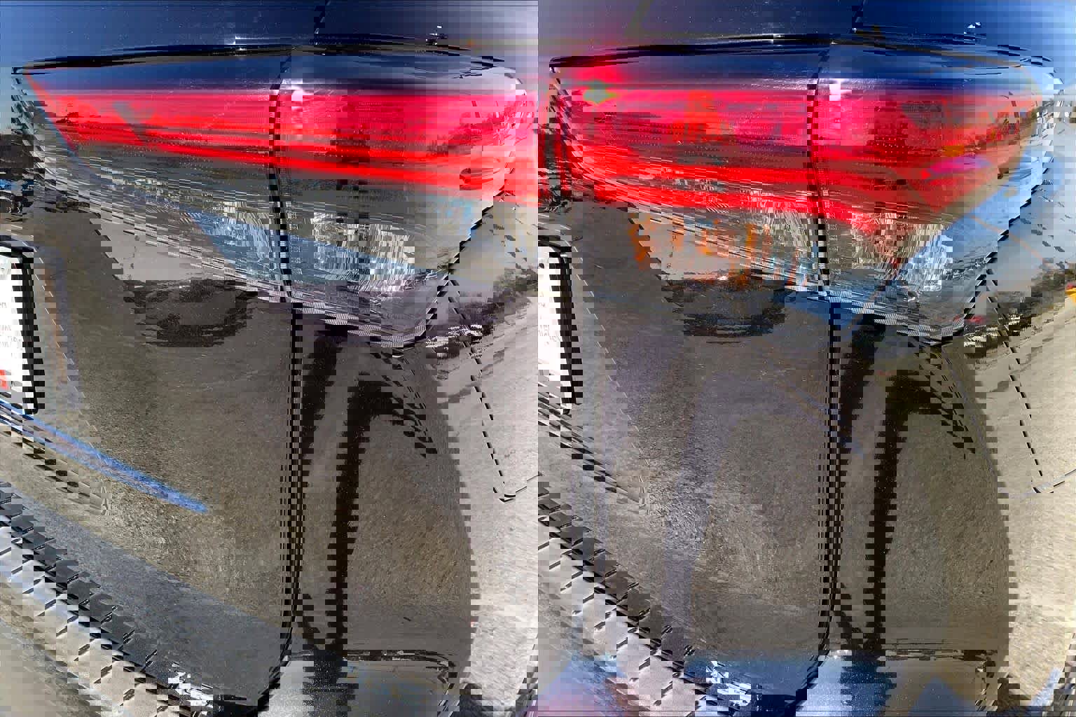 Used 2022 Toyota Highlander XLE image 30