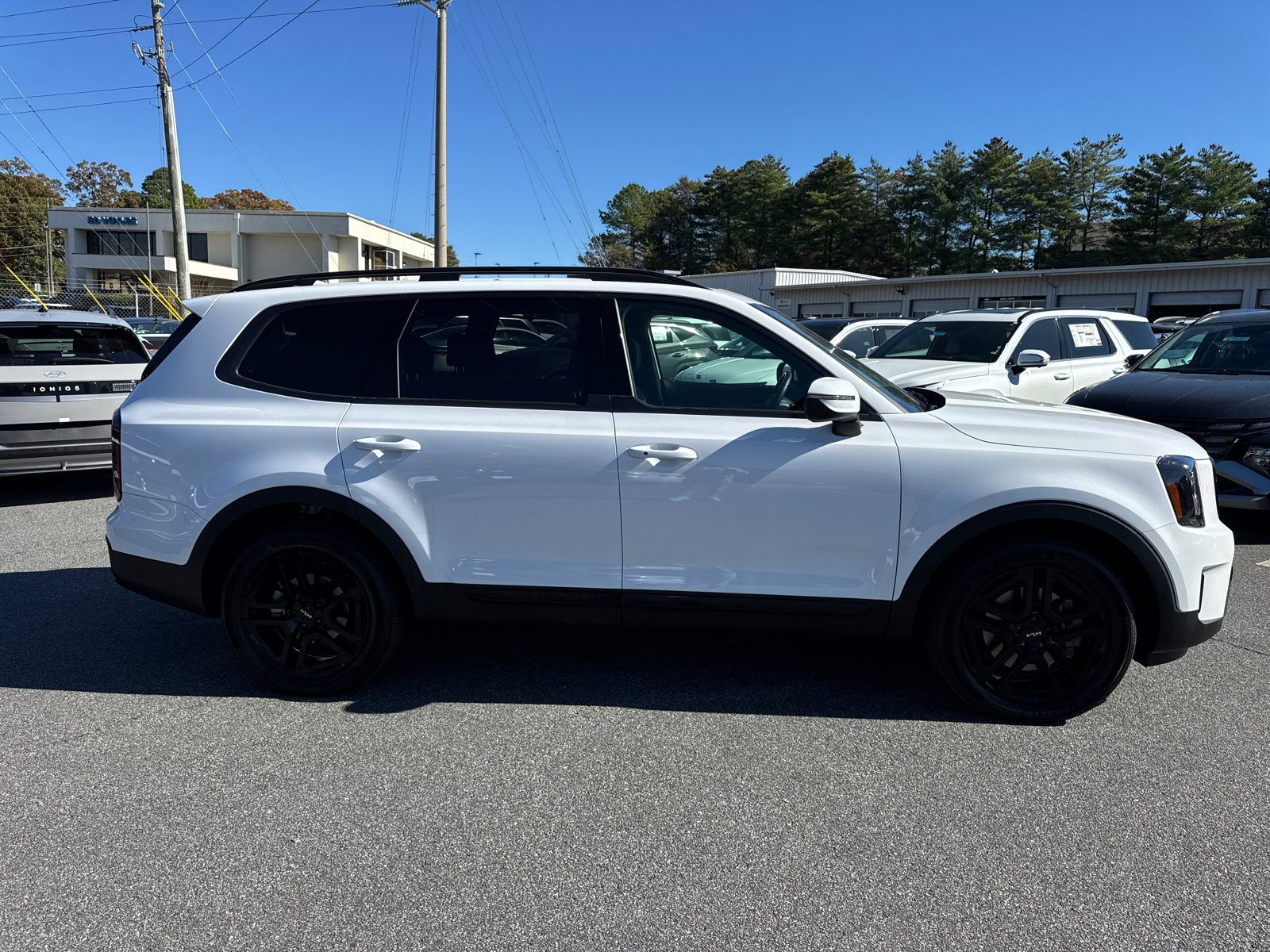 Used 2024 Kia Telluride EX X-Line image 8