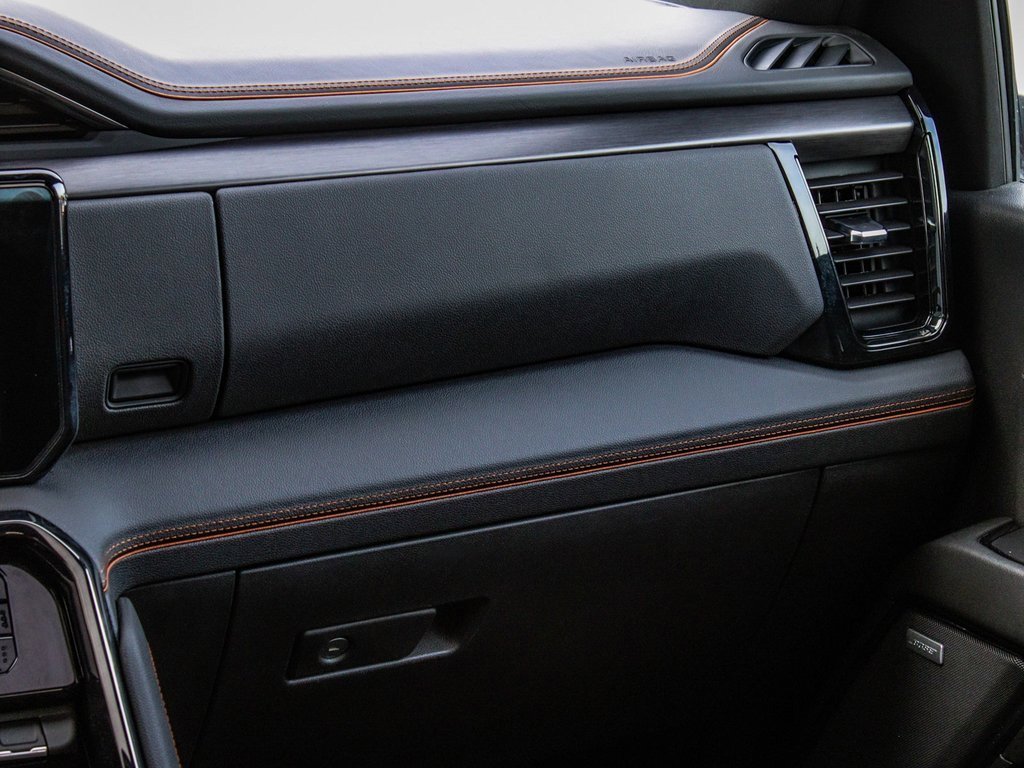 Used 2024 GMC Sierra 3500 AT4 w/ AT4 Premium Plus Package image 17