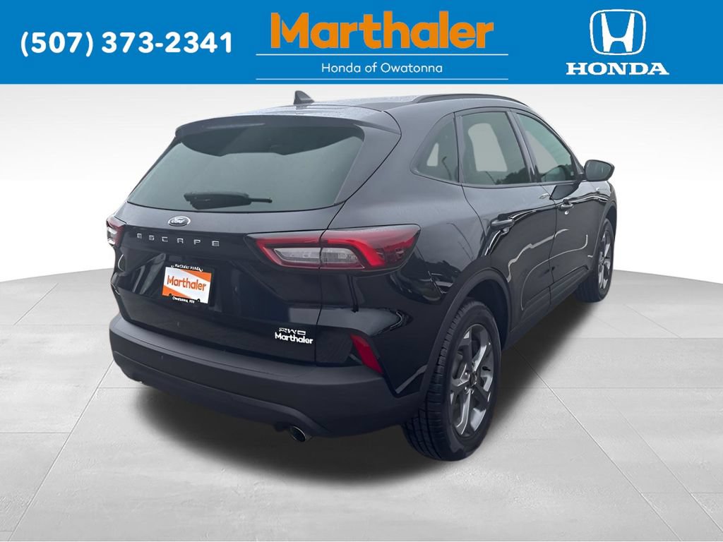 Used 2025 Ford Escape ST-Line AWD/4WD image 5