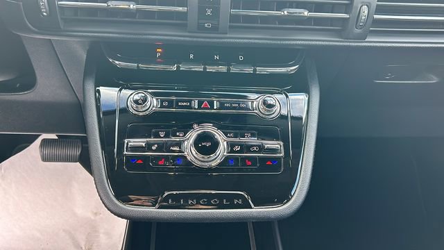 Used 2022 Lincoln Corsair FWD w/ Equipment Group 101A image 21