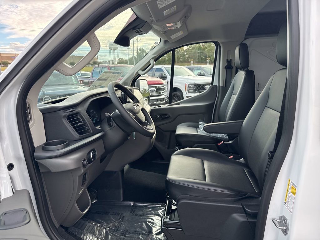 New 2025 Ford Transit 150 Low Roof image 10