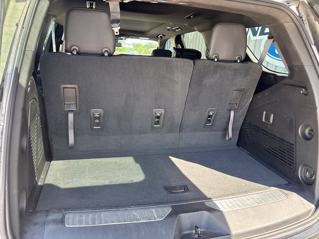 Used 2021 Chevrolet Tahoe RST AWD/4WD image 32