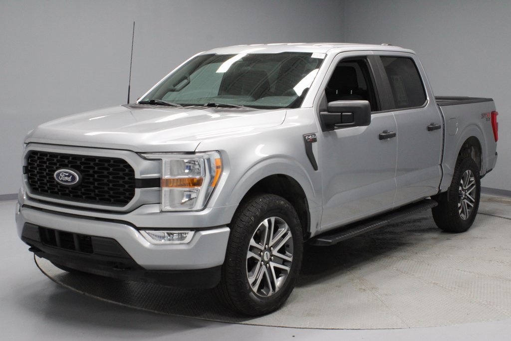 Certified 2022 Ford F150 XL w/ STX Appearance Package image 8