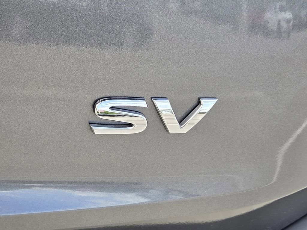 Used 2022 Nissan Rogue SV image 11