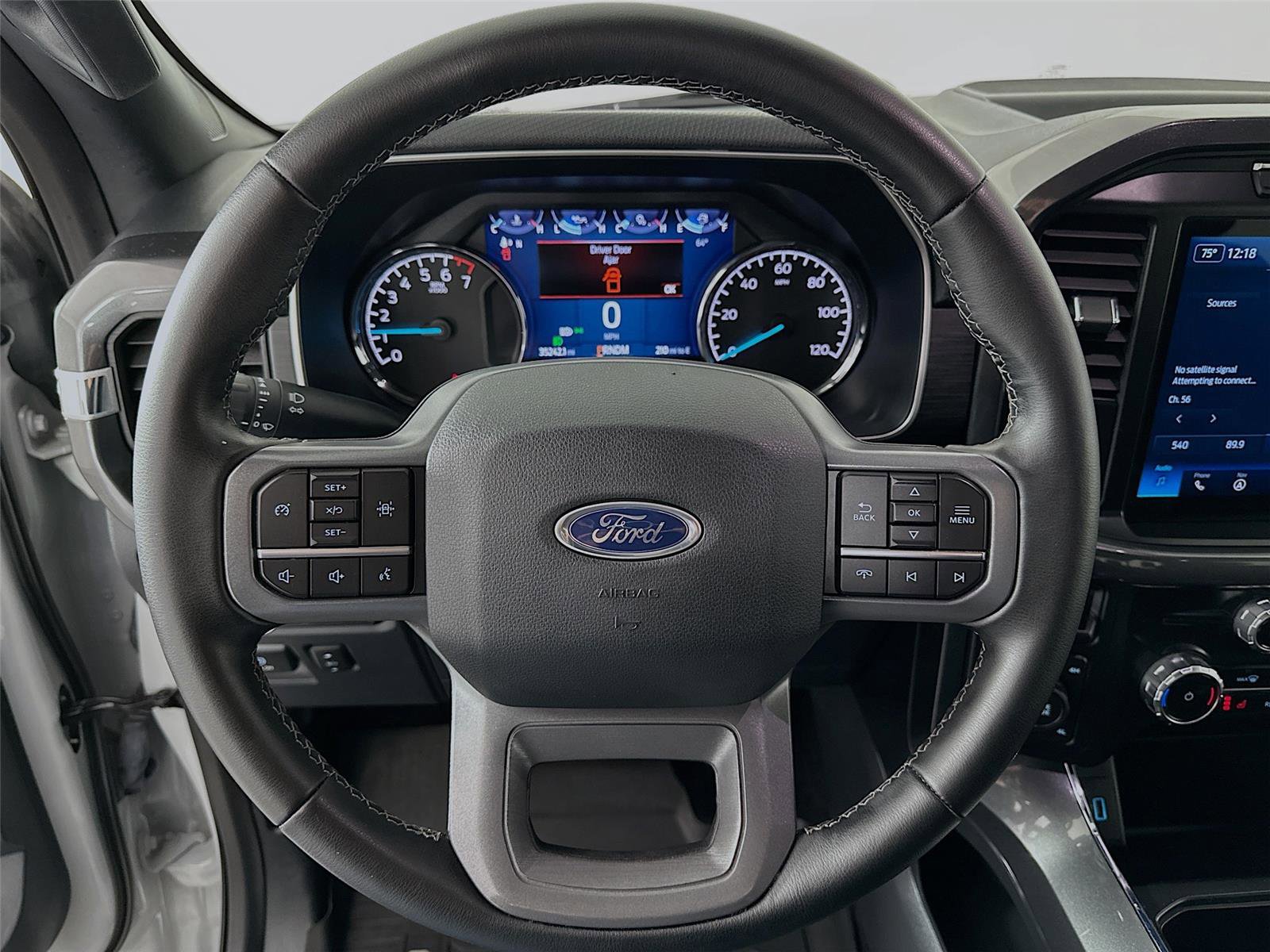 Used 2023 Ford F150 XLT w/ Equipment Group 302A High image 12