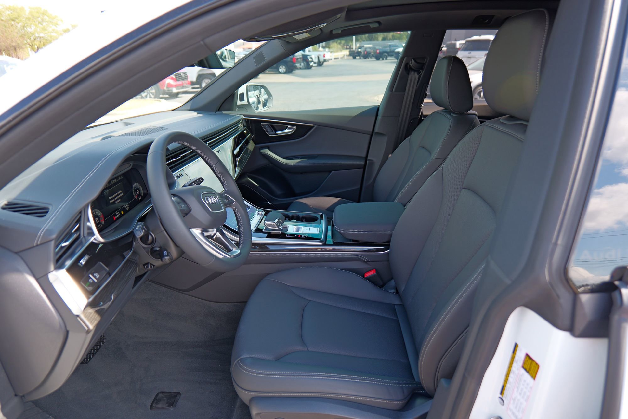 New 2025 Audi Q8 Premium Plus image 13