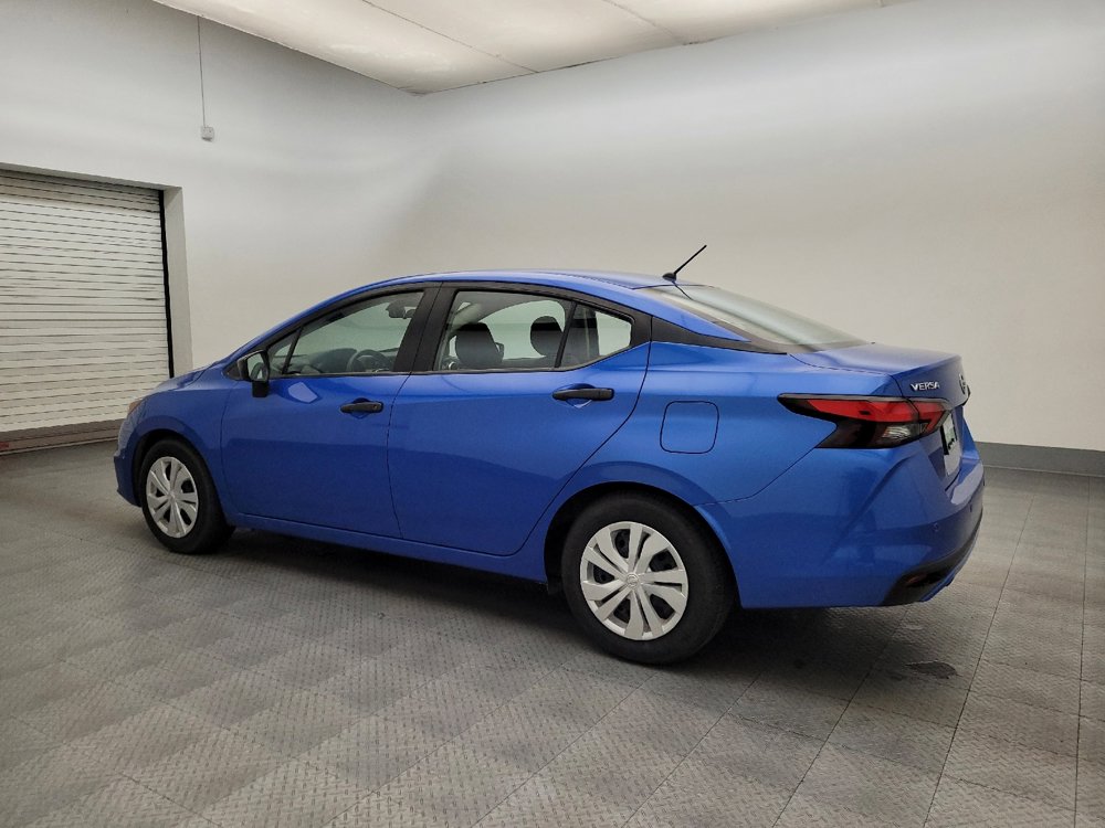 Used 2021 Nissan Versa S image 3