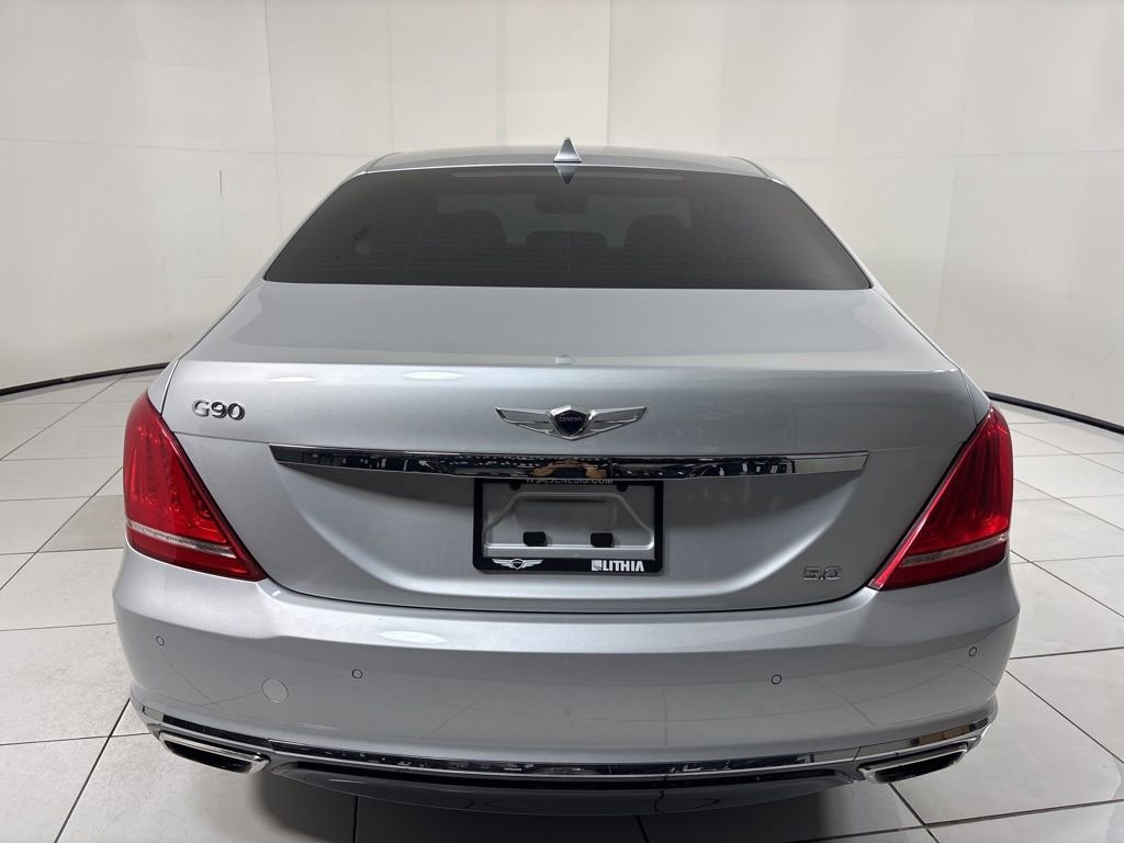 Used 2017 Genesis G90 5.0 Ultimate image 4