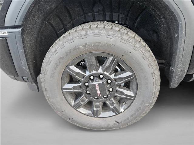 New 2026 GMC Sierra 3500 AT4 w/ AT4 Premium Plus Package image 10