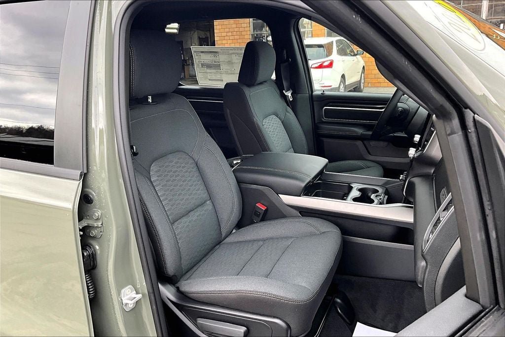 New 2026 RAM 1500 Big Horn AWD/4WD image 8