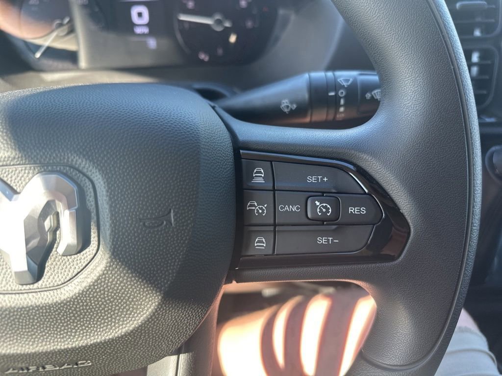 New 2025 RAM ProMaster 2500 w/ Convenience Group image 31