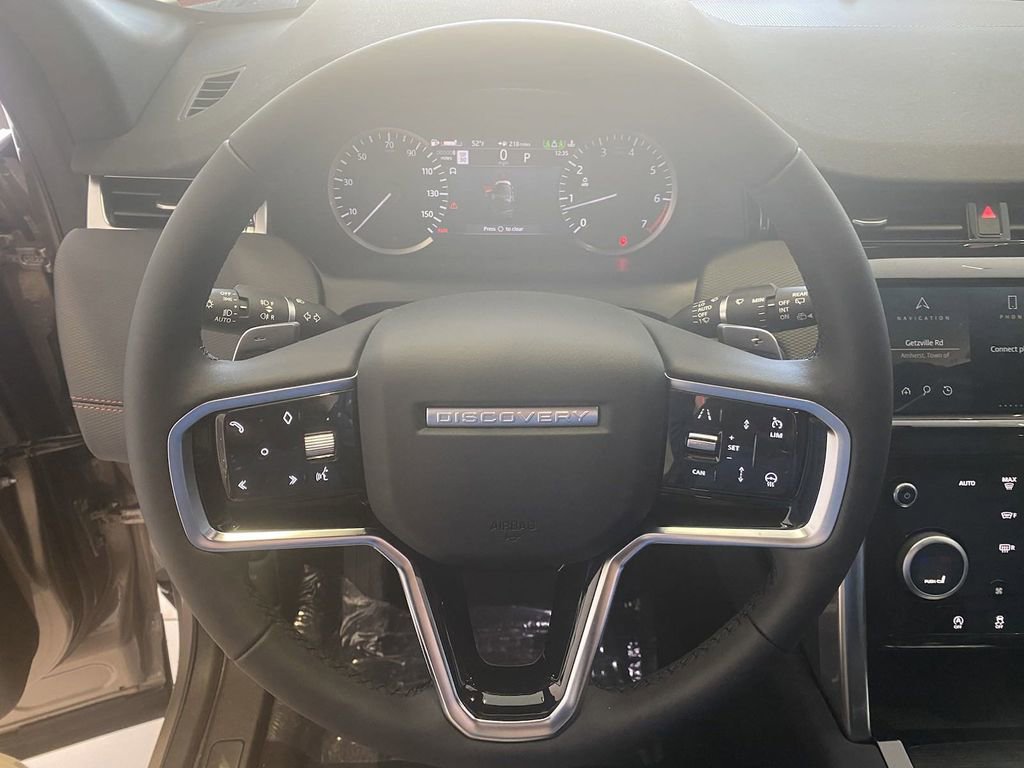 New 2023 Land Rover Discovery Sport S R-Dynamic image 17