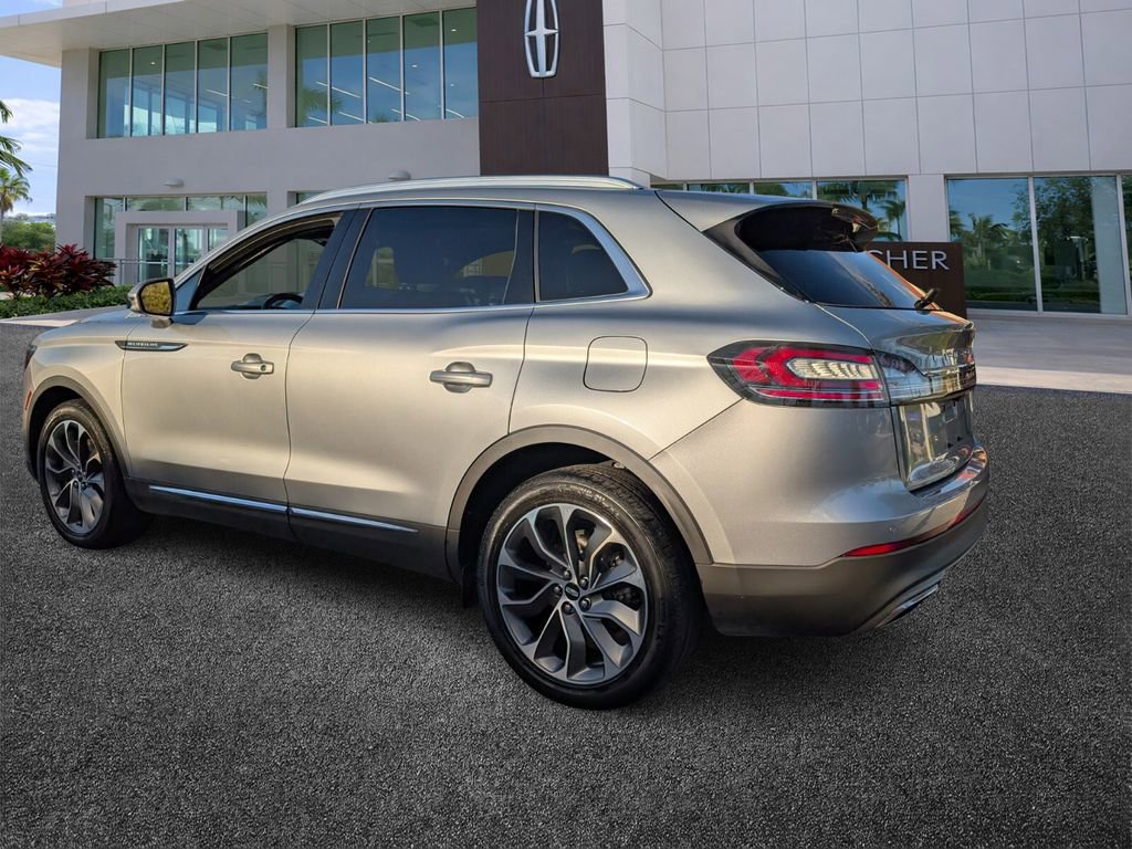 Certified 2022 Lincoln Nautilus Reserve image 5