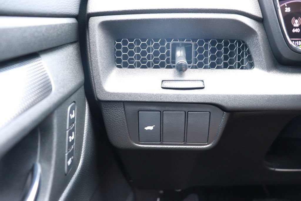 Used 2026 Honda CR-V Sport-L image 28