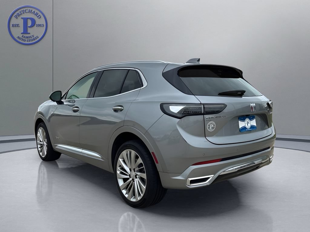 Used 2024 Buick Envision Avenir AWD/4WD image 5