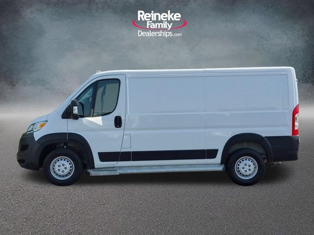 Used 2025 RAM ProMaster 2500 w/ U-Haul Equipment Group FWD image 9