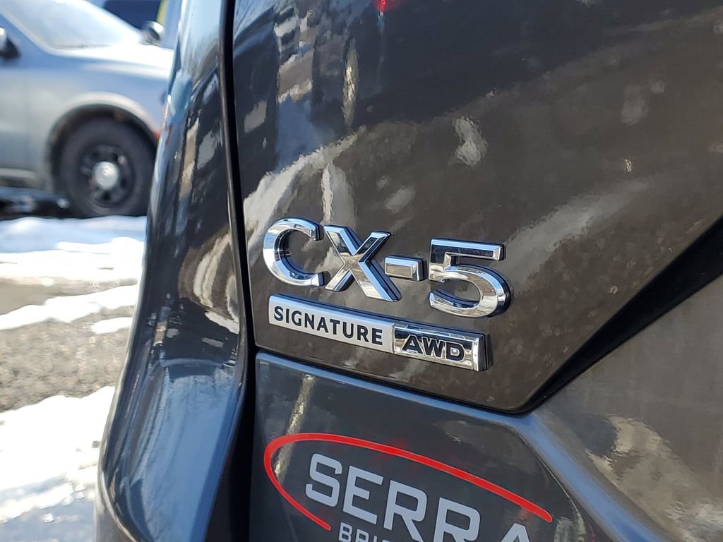 New 2025 MAZDA CX-5 Signature image 6