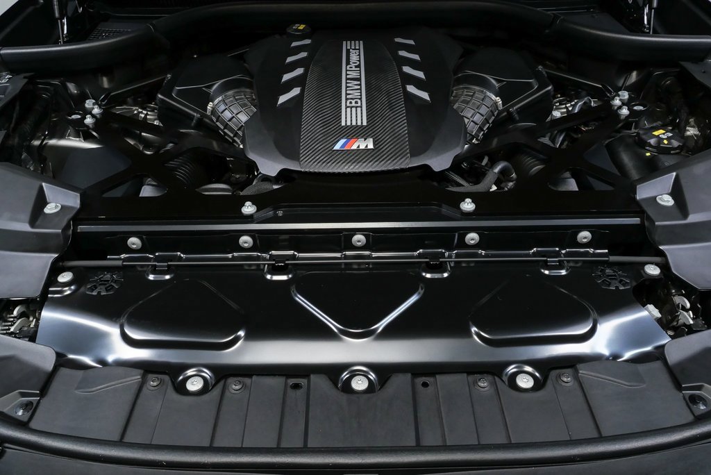Used 2023 BMW X5 M w/ Competition Package image 34