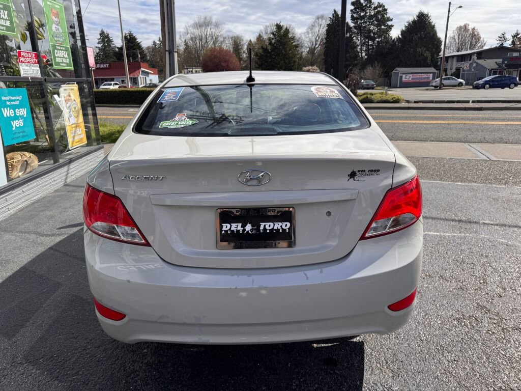 Used 2016 Hyundai Accent SE image 7