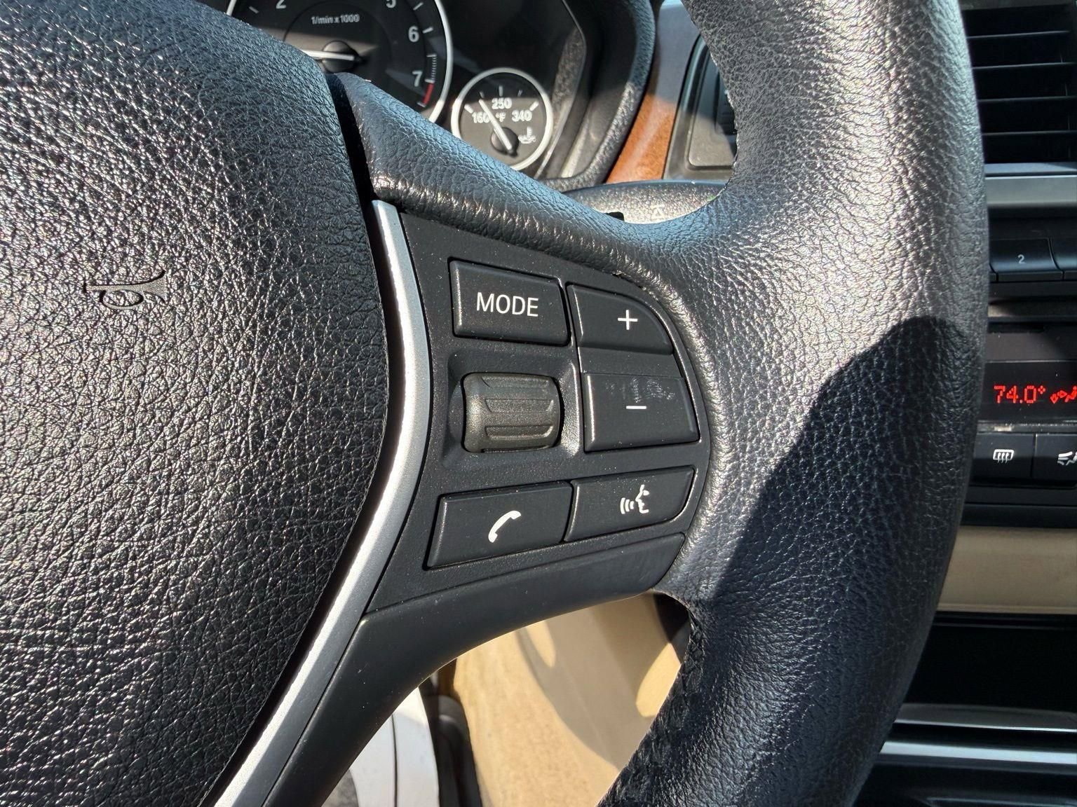 Used 2015 BMW 328i xDrive Sedan image 36