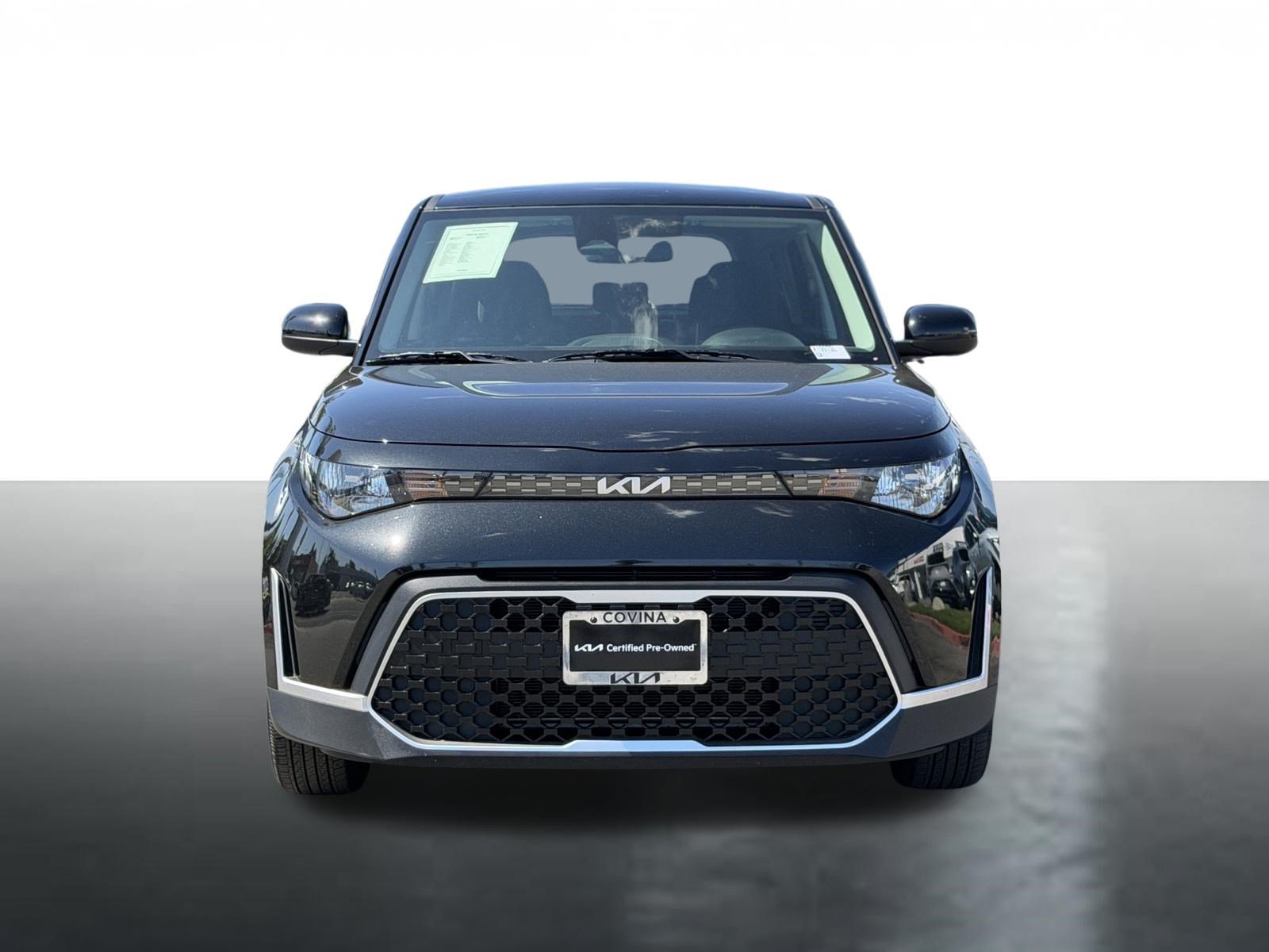 Certified 2025 Kia Soul LX FWD image 3