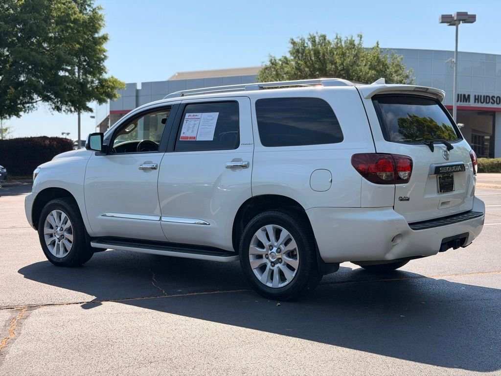 Used 2021 Toyota Sequoia Platinum AWD/4WD image 11