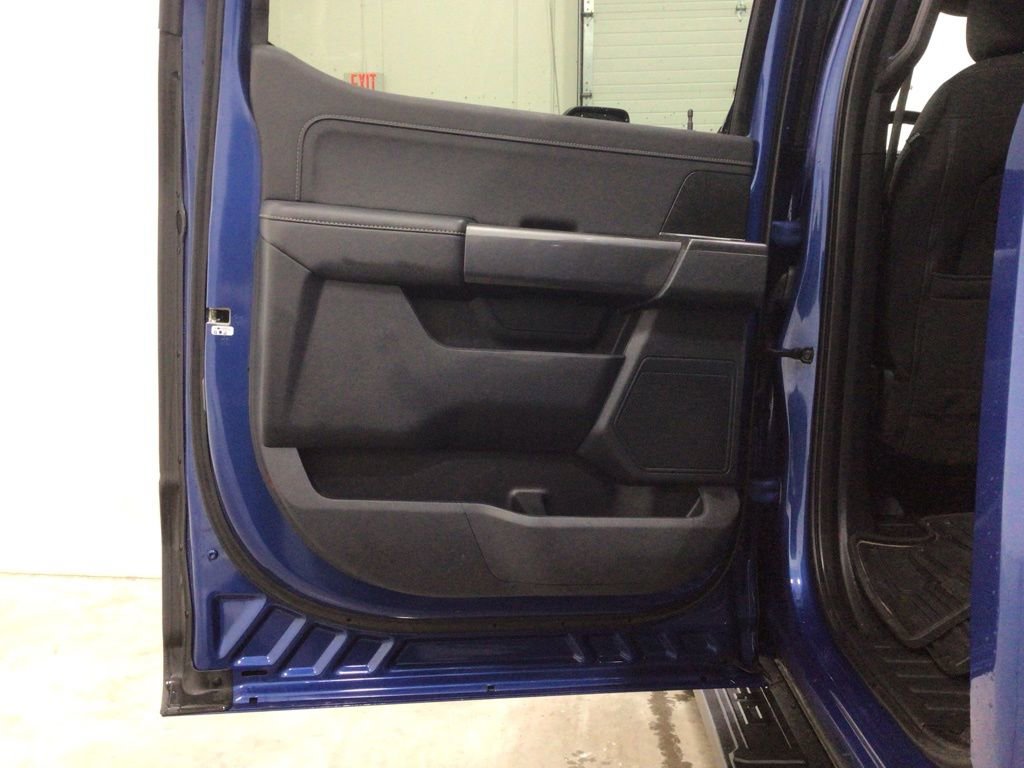 Used 2022 Ford F150 XLT w/ Equipment Group 301A Mid image 17